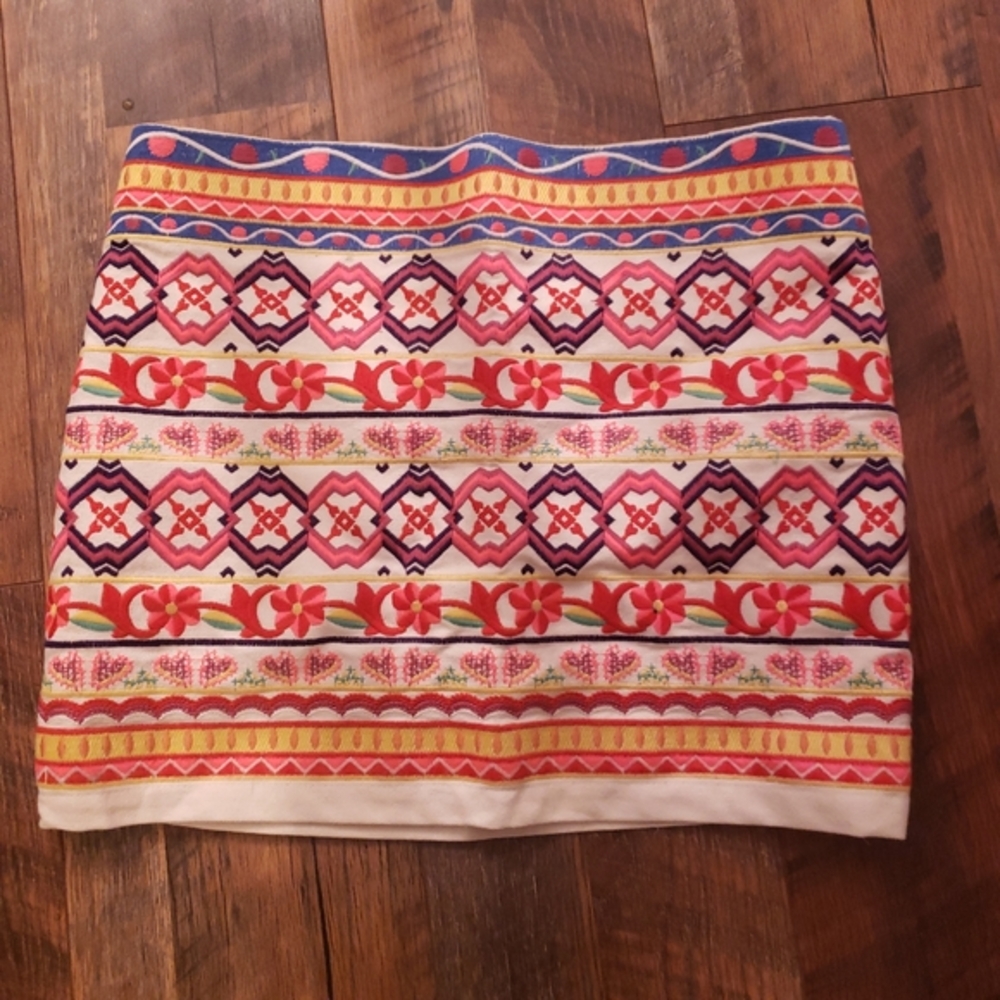 Harper mini skirt size large